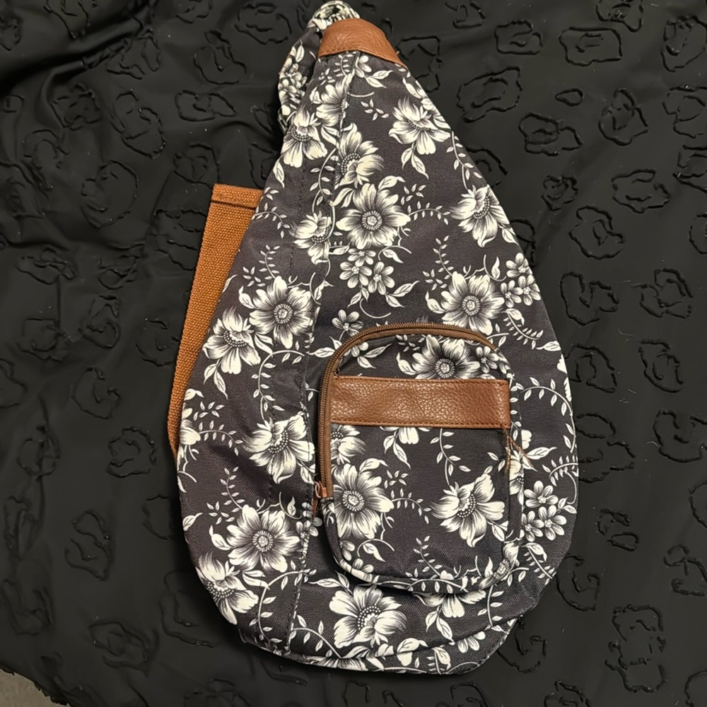 Woman’s crossbody bag